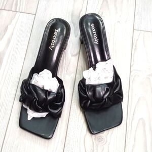 (63-3898) Sexrosly Heels Sz 41 (10.5)